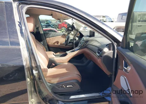 2021 Acura Rdx Advance Package/Pmc Edition z USA, uszkodzony, nr VIN 5J8TC2H78ML042990